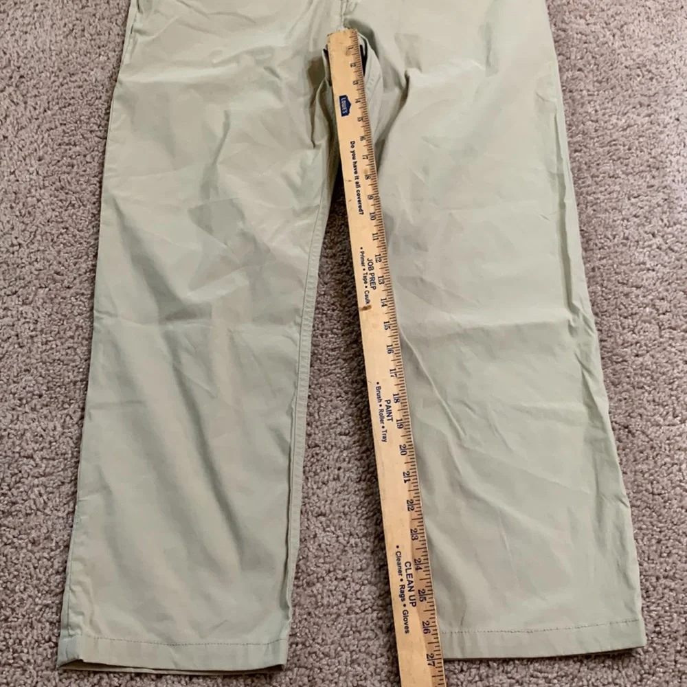 The North Face Classic Straight-Fit Chino Pants